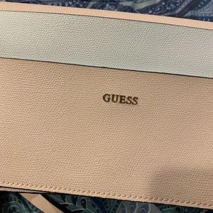 Guess Crossbody